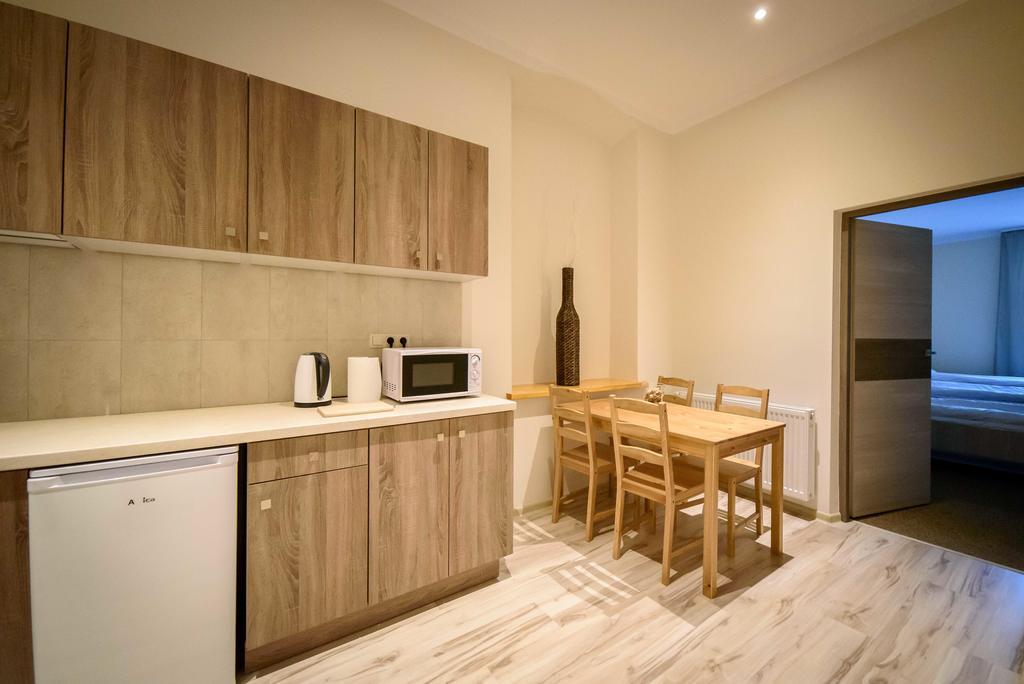 Apartamenty Walowa 4 Tarnow Exterior photo
